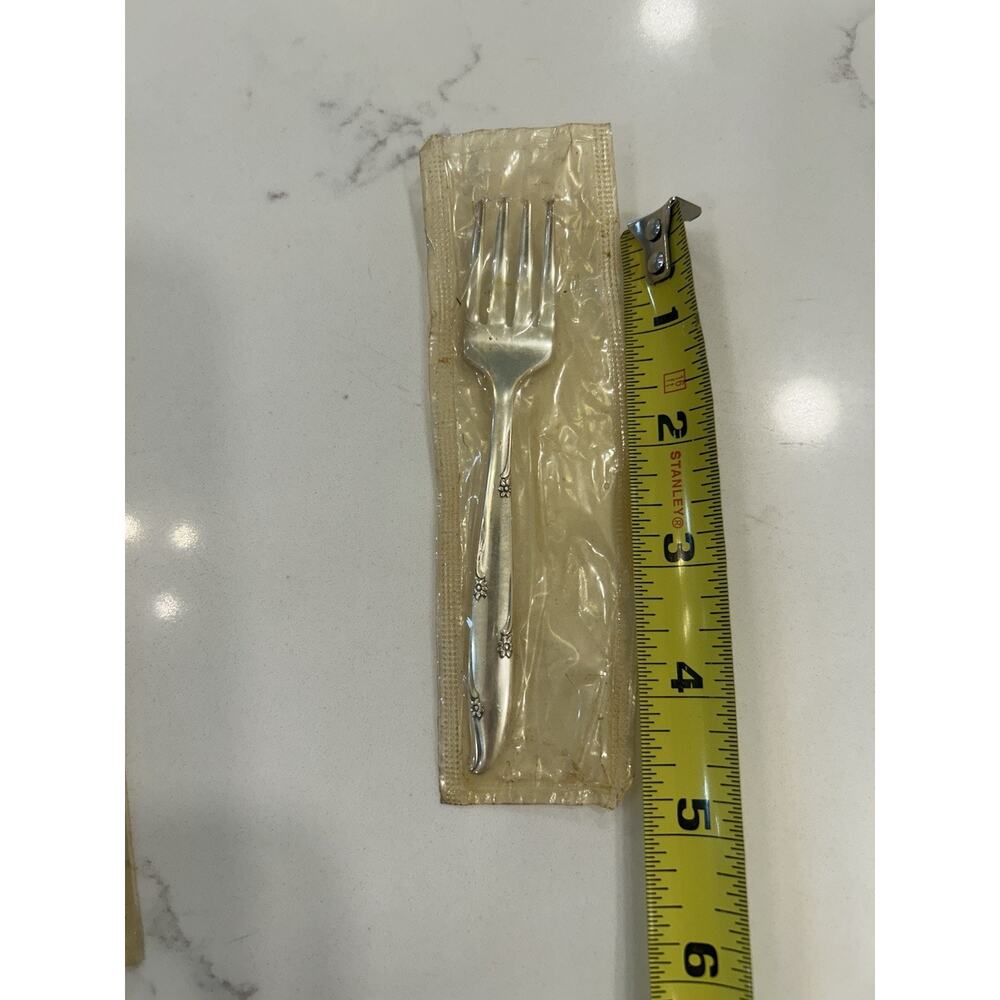 Set Of 4 60s Oneida Community Silverplate SILVER FLOWERS Youth Knife Forks Spoon - Picture 7 of 8